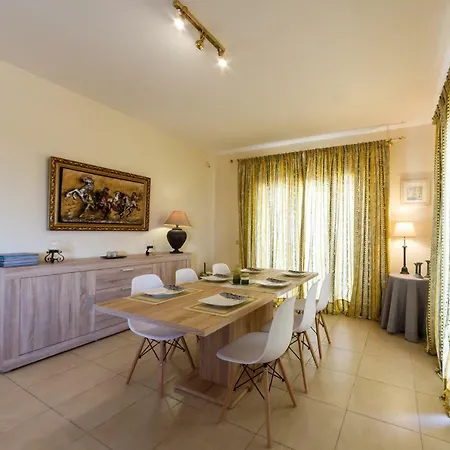 Dom wakacyjny Dimitra's House